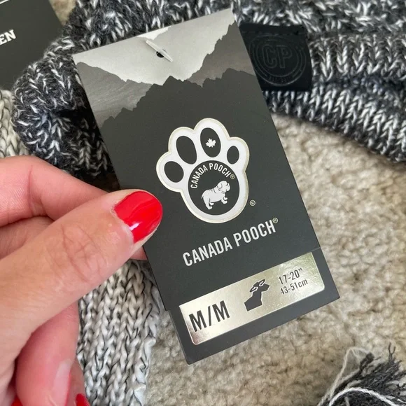 Canada Pooch Scarf & Hat - Picture 4 of 8